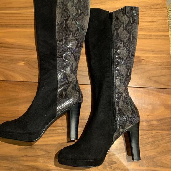 Purse, hobo, shoulder bag, slouch, tote, EUC, taupe colour, oversized, vegan - Picture 14 of 16